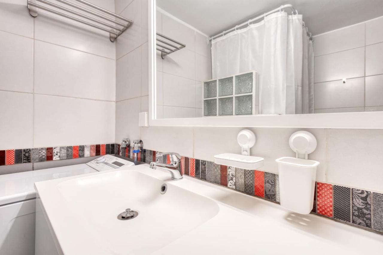 Modern 2-Bedroom Apt, 200M From The Acropolis Atena Exterior foto